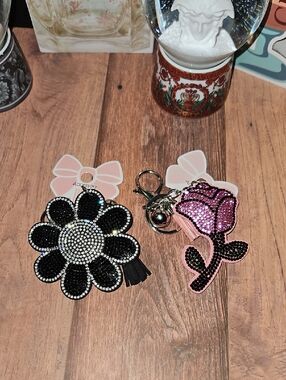 Rhinestone Flower Keychains Nwt
